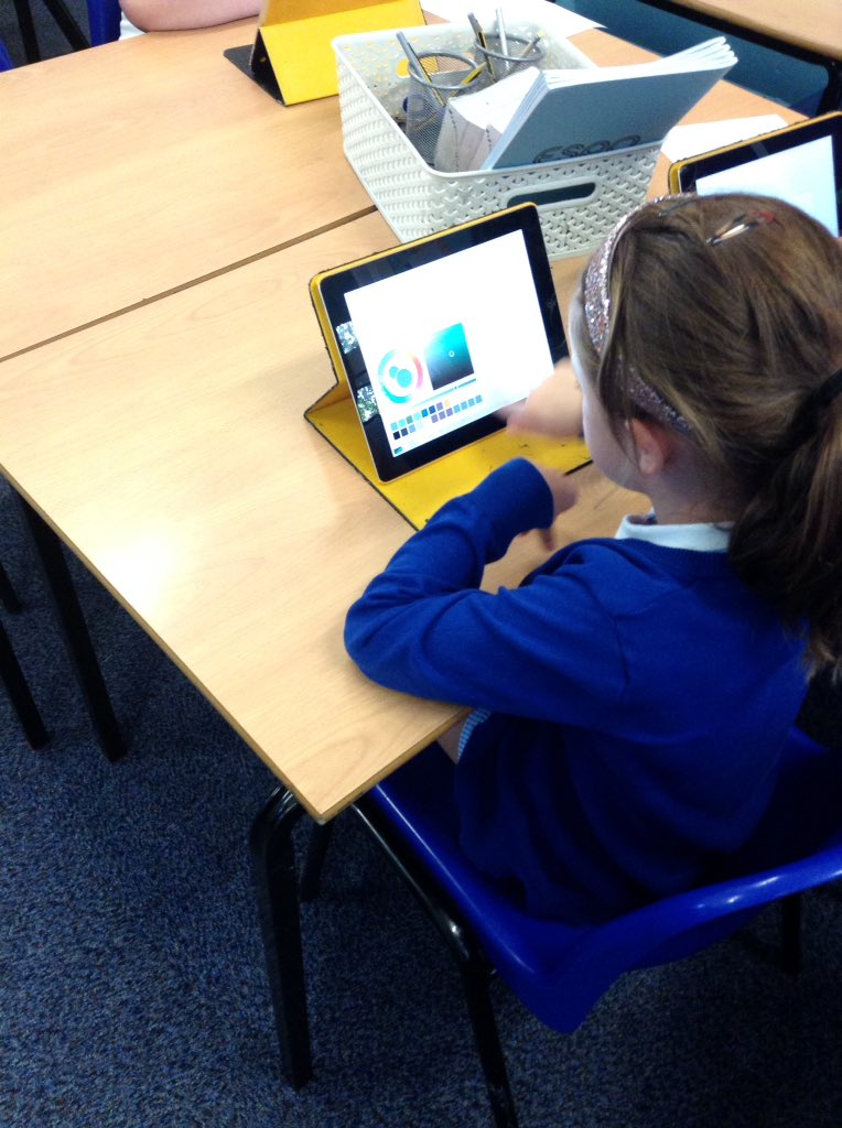 latimerprimary's tweet photo. Class SM are enjoying learning how to use new apps this afternoon. We are drawing the characters from The Enormous Crocodile, cropping our pictures and adding a book app. Lots of collaboration and perseverance! #LatimerICT #ClassSM https://t.co/qFFad5lQZV