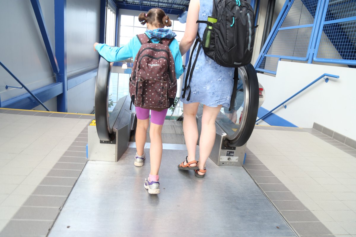 Starting Monday, September 30, 2019, children aged 0-12 ride #hfxtransit for free. Travel with your family using Halifax Transit. 

For full changes effective Sept. 30, visit: halifax.ca/transportation…