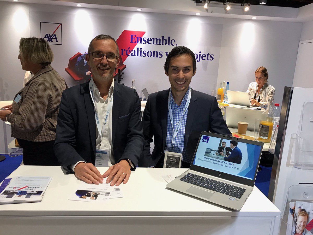 J2 #journeesducourtage au stand #axafrance en partenariat avec #edicourtage pour la solution de signature électronique