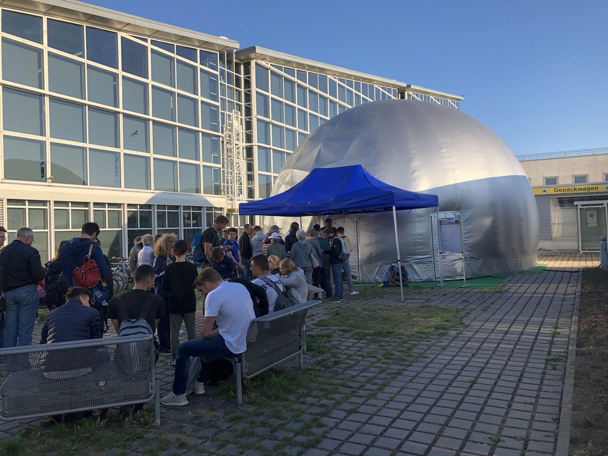 SOFIA_DSI's tweet image. Go inside a SOFIA flight and it’s observations at the mobile planetarium show. Find it at @STR_Airport between terminal 1 and terminal 1-West. #SOFIAInGermany