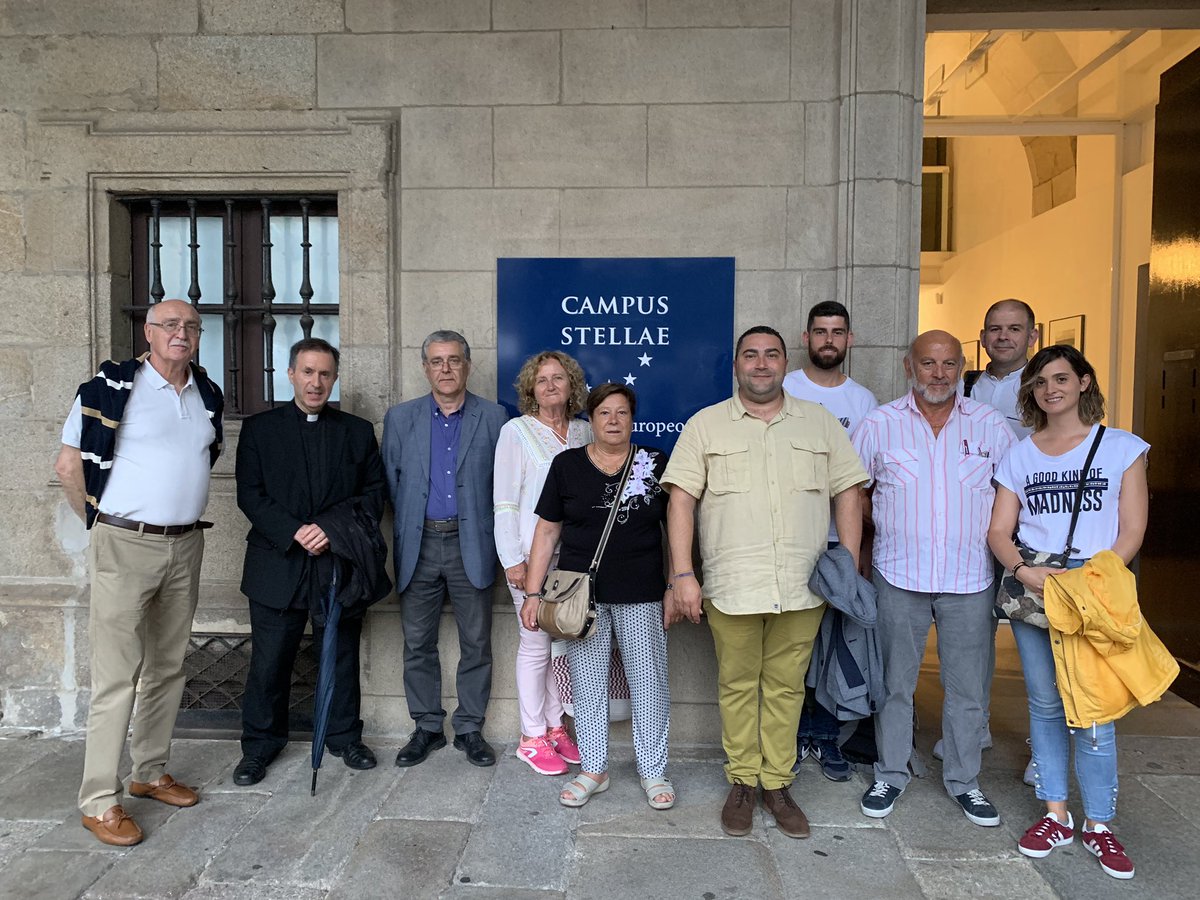 Onte celebramos a primera reunión da Xunta de Confrarías na que será a nosa nova sede, no @1campusstellae. 

Con esta colaboración e moitas outras queremos agradecer que a cidade de #Santiago abra ás portas á nosa labor diaria por promocionar e pór en valor a #SemanaSantaSantiago