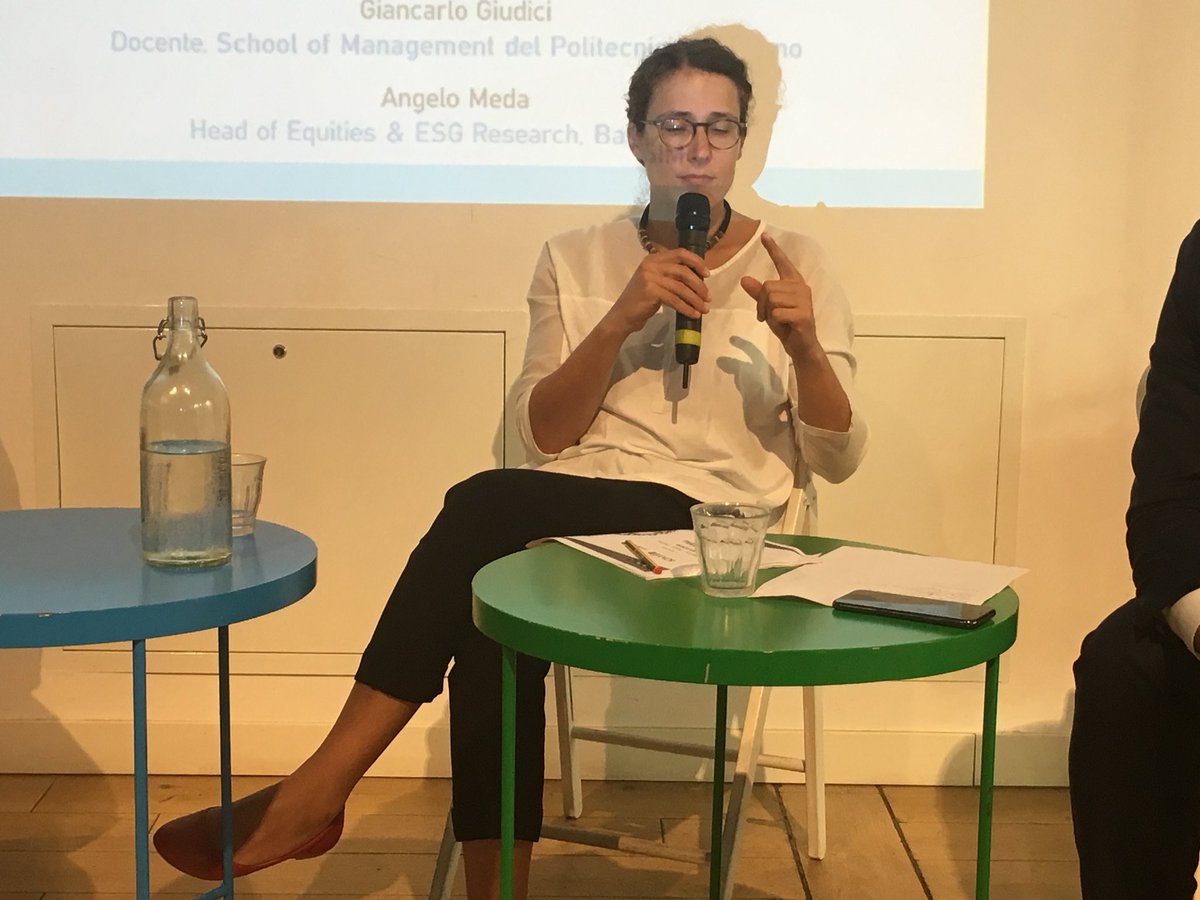 ItaSIF's tweet photo. #SRIBreakfast #RatingESG & #rendimento nelle #obbligazioni | @camilla_bossi #SDGs costituiscono una buona sintesi di variabili ambientali, sociali e di governance @ASviSItalia @fbicciato1 @SriEvent https://t.co/xC9pR7bJYM