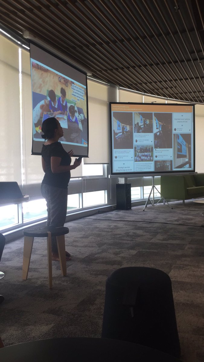 VeeeJayy's tweet photo. Helicopter Storytelling 📚 from Rhio, expert in early years teaching the rest of us how it’s done! Similar ideas seen at the @TheRSC CPD #tmshb #weareshrewsbury #teachmeet https://t.co/wXgj9vAO76