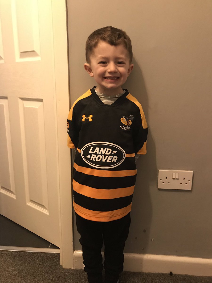Touch Rugby Coventry (@coventrytouch) on Twitter photo When the wife sends you pictures of your boy wearing his TRC top. Melts my heart everyday and will be running round with a ball in no time and at the Ricoh watching the mighty <a href="/WaspsRugby/">Wasps Rugby</a> can’t wait to take him to his first game along with his big brother When the wife sends you pictures of your boy wearing his TRC top. Melts my heart everyday and will be running round with a ball in no time and at the Ricoh watching the mighty <a href="/WaspsRugby/">Wasps Rugby</a> can’t wait to take him to his first game along with his big brother