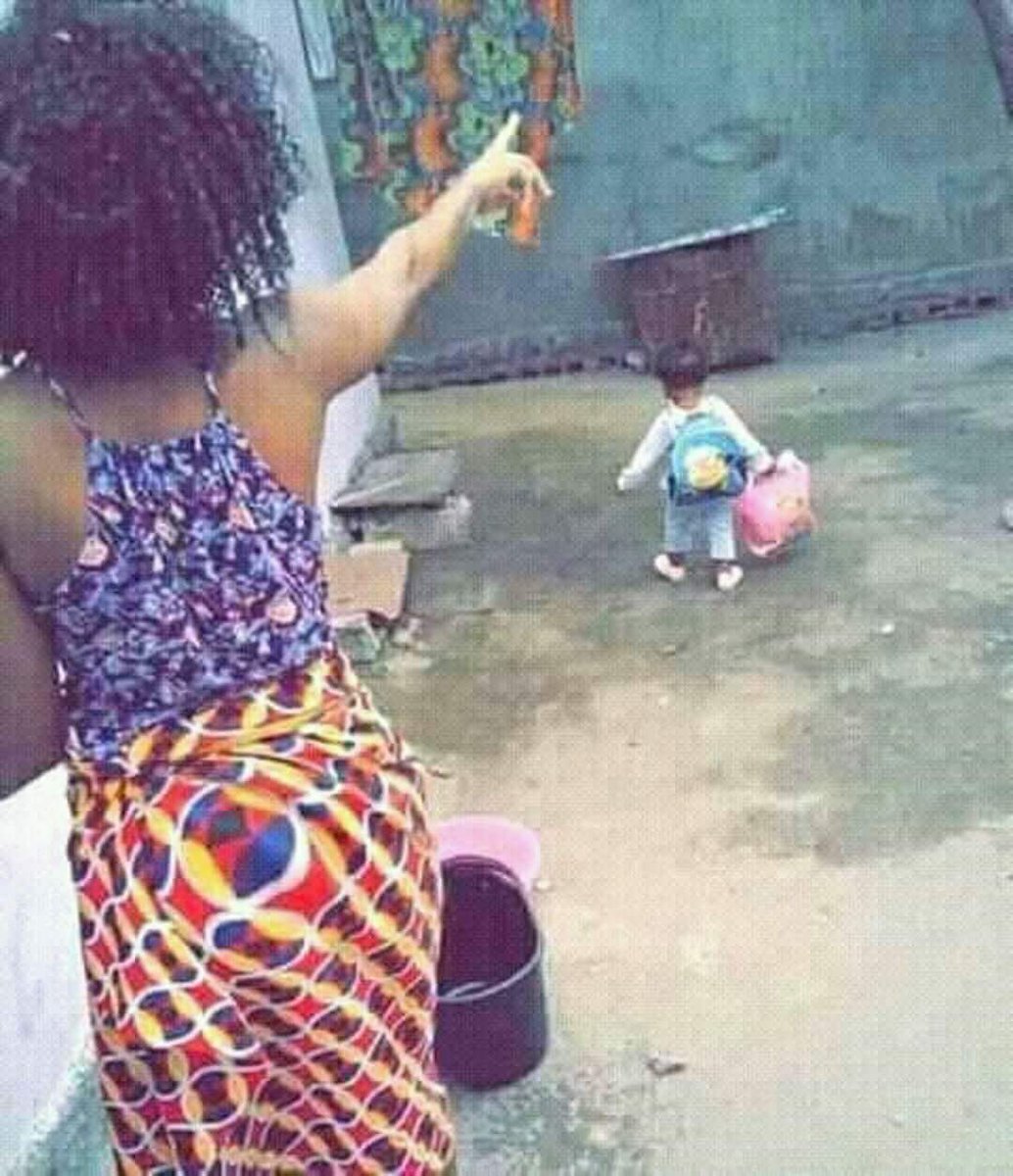 AphiwePhungula's tweet photo. Spanking is no longer allowed in South Africa so I have just kicked out my daughter. I told her to go stay at the Constitutional Court. #ConCourt https://t.co/hrl3kL0Rd5