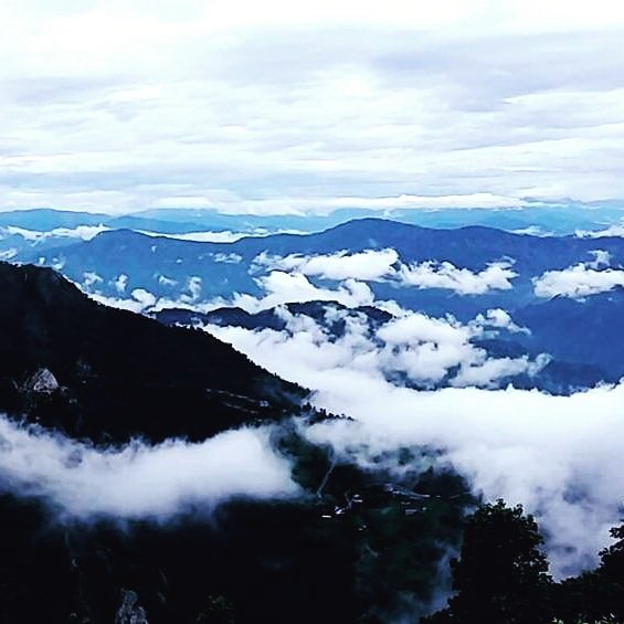 #lovelyweather #nepal #nature_shooters #nature_skyshotz #weather #cloudy #thehills 
Pic yogesh