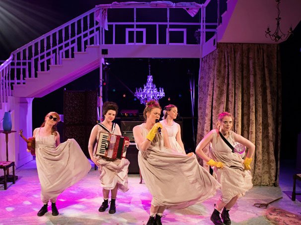 ★★★★★ 
'Pride and Prejudice* (*Sort Of) is a total blast of hilarity from start to finish' - What's On Stage

The show is getting glowing reviews, don't miss this unique telling of Jane Austen's brilliant story 👉 #NSTCity from 17 - 28 Mar 

#Theatre #Southampton