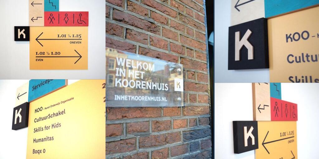 Nooit meer verdwalen #InHetKoorenhuis. Hebben jullie ons nieuwe bewegwijzering gezien?
In het hele gebouw hangen in totaal 25 'routing objecten' opgebouwd uit 3 soorten materiaal waardoor er gelaagdheid ontstaat. Wij zijn er erg blij mee, met dank aan <a href="/HetEchteWerk/">Het Echte Werk</a>
#DenHaag