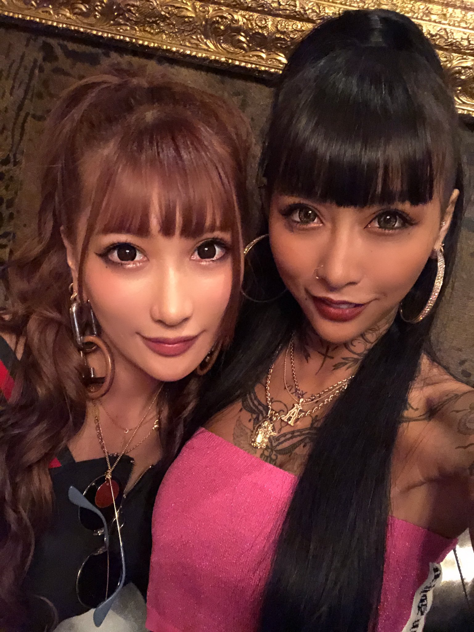 今季ブランド 泉 麻那ちゃん Alu パーカー パーカー