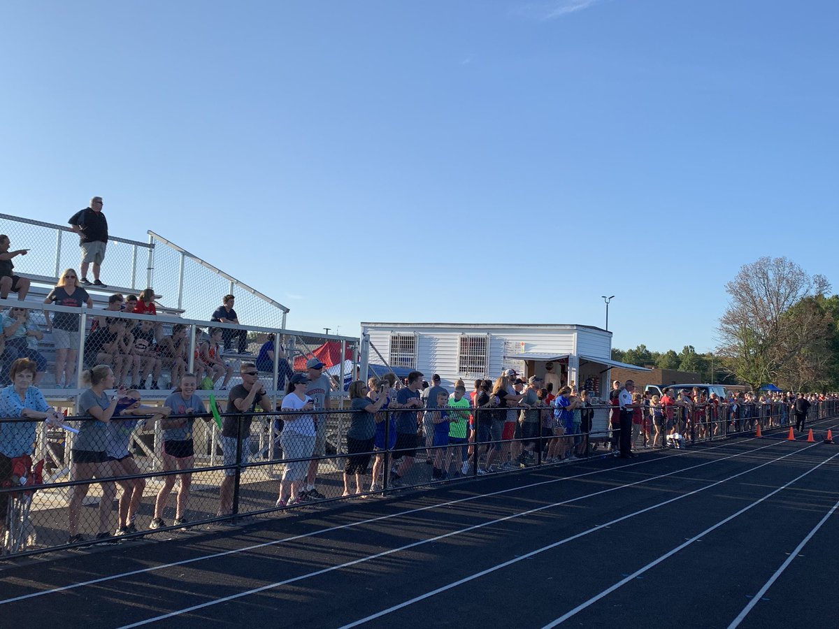 LtownRedDevils's tweet photo. It was a great night at Lordstown as we hosted the Trumbull County Cross County meet. Thanks to everyone who helped make this event special. Go Red Devils! https://t.co/uAjAYd6Xi1