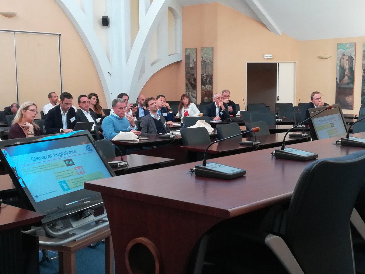 leCotentin's tweet photo. B2B entre les entreprises françaises et australiennes en visite à @CherbourgEnCot  @CCIOuestNormand #deveco #attractivite #echangesinternationaux https://t.co/Gd19H5rAoC