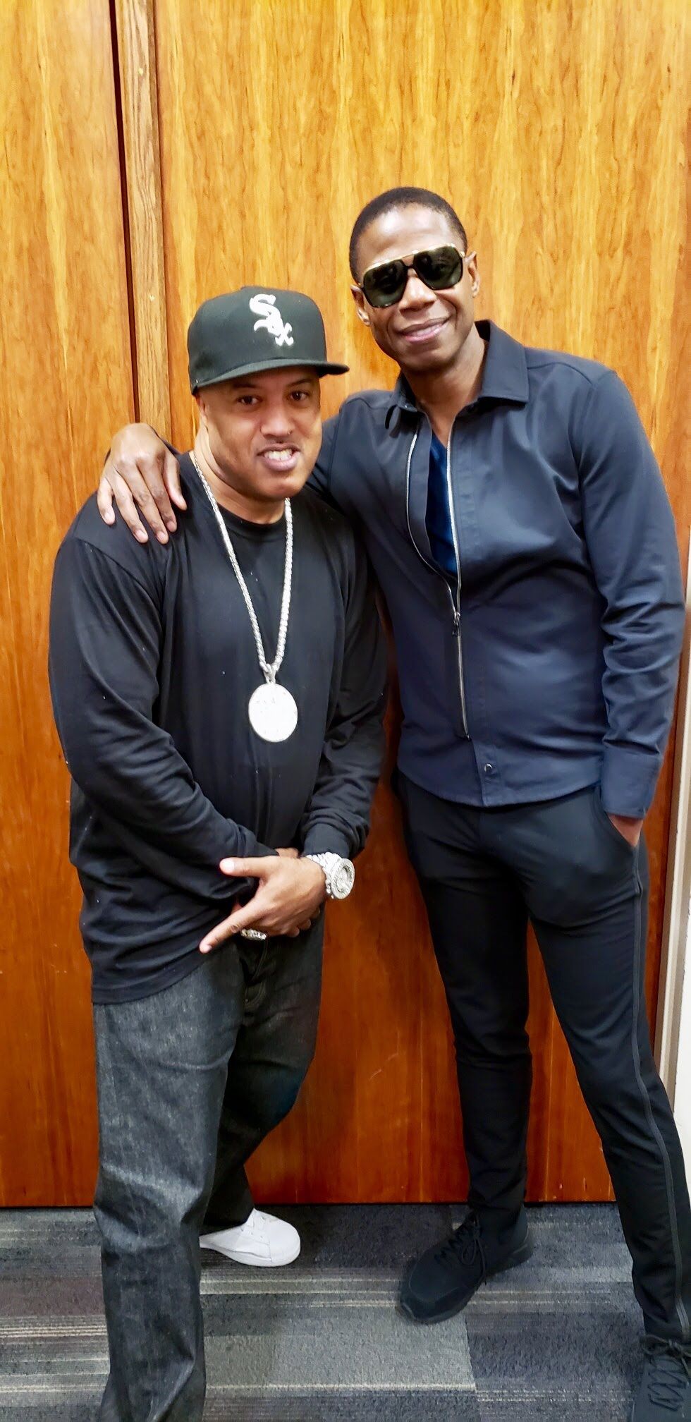 Happy belated birthday to the original human beat box entertainer- Doug E. Fresh! 