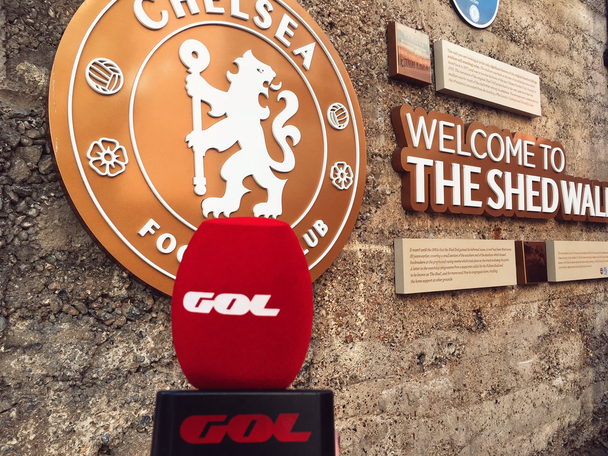 monicabenaventv's tweet photo. El día después de la primera victoria del @valenciacf en Stamford Bridge. La resaca del #ChelseaValencia en #GolazoMañana @ElGolazoDeGol @Gol https://t.co/MlkyKJzGl5