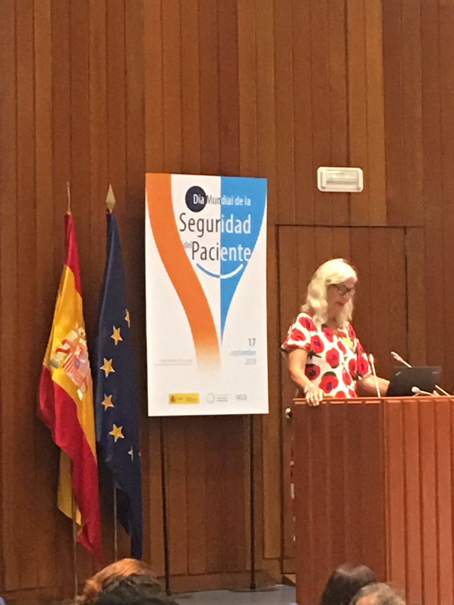 carmlarramendi's tweet photo. Ayer #DiaMundialSeguridadPaciente @sanidadgob organizó magnífica Jornada; en el @Icomem_Oficial se realizó la entrega #PremioSham y en #HLaPrincesa jornada #HackSalud y #SaludsinBulos: “Decálogo Información veraz con tecnologías” Imposible acudir a todo!!! https://t.co/MfvCpVR0jt