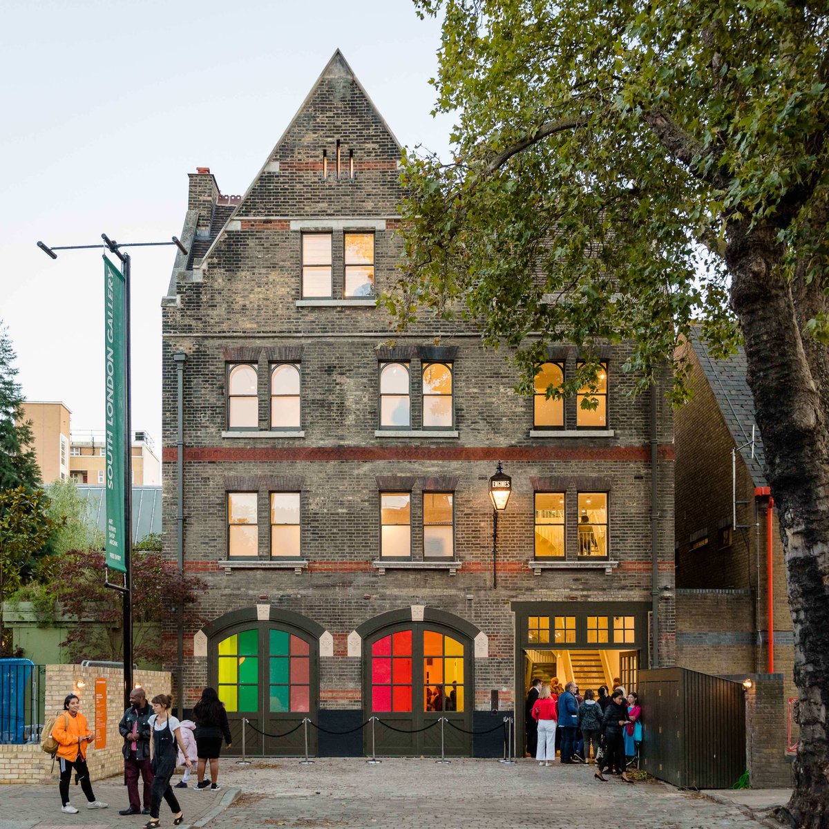 The fourth shortlisted project for the Peckham Society Architecture Award 2019 is the Fire Station, an extension to the South London Gallery designed by 6a Architects. A bold and artful conversion bringing this once-threatened listed building back to life. Image by Dan Weill.