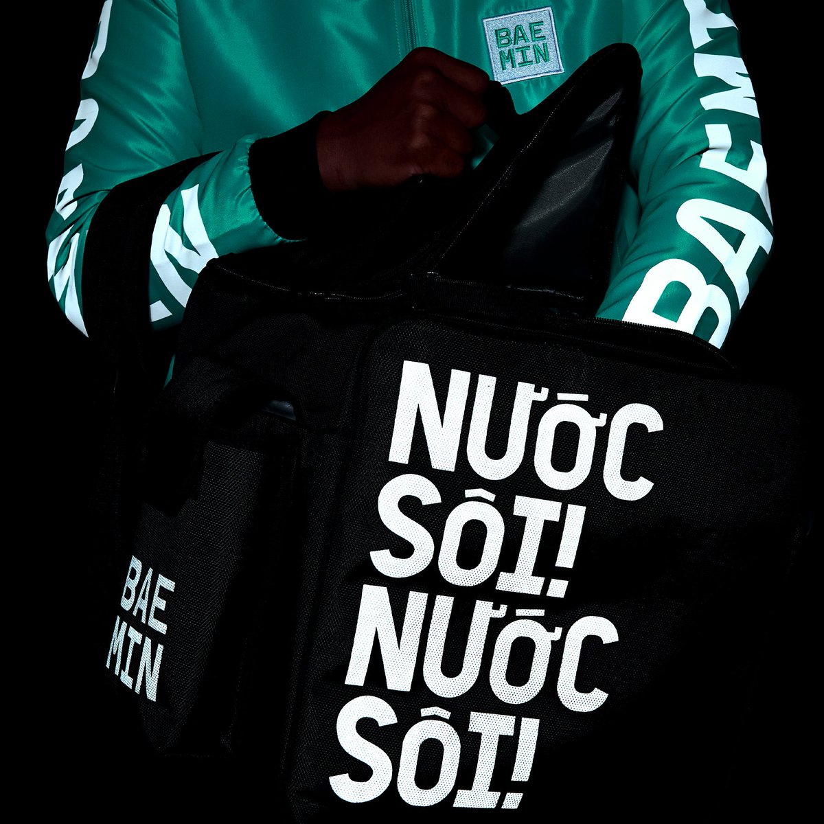 thisis_rice's tweet photo. Action shots. Our production team pulled out all the stops to make sure the new Baemin Rider kits are seriously seen. Keep an eye out.
Custom type development by @kiatas
Photography by Wing Chan
#baeminvietnam #riceproduction #brandidentity #branding #production #deliverykits https://t.co/6t7x03oBhw