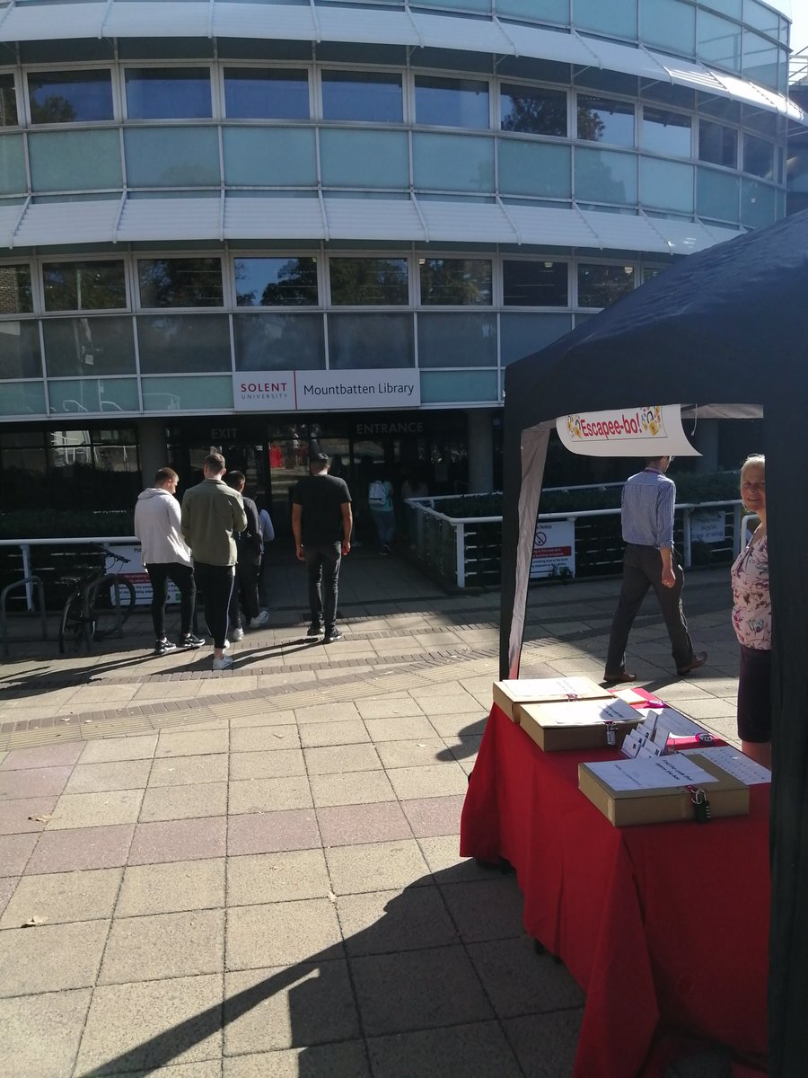 SolentLibrary's tweet photo. Escapee-Bo for those who enjoy a good mystery!! Have you got what it takes to escape?? #solentlibrary #WelcomeWeek #WeAreSolent https://t.co/ubvt2SQ2bI