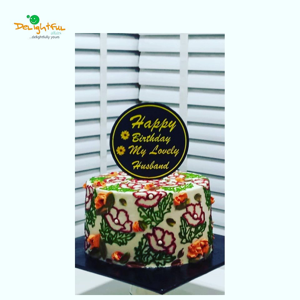 delightfulbread's tweet photo. Butter Cream embroidery cake

#CakesByDelightfulAffairs #DelightfulAffairs #YourFavoriteCakeShop #YouFavoriteBaker #NaijaBakers #Birthday #Celebration https://t.co/oX1Ml0uCI4