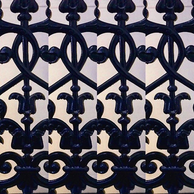 BarryWaldo's tweet image. Where’s Waldo? 10 Ways I know I’m not in LA any longer. # 10. Old world iron staircase rails #everydayobjects ift.tt/2M02T1H