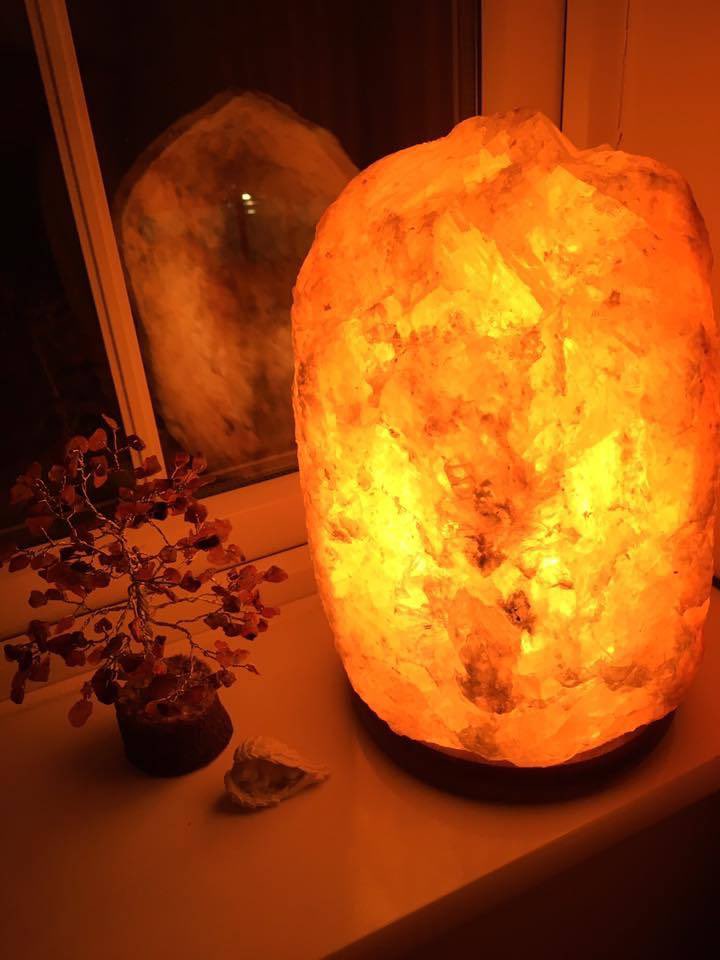 crystalbox____'s tweet photo. I have 1 plugin salt lamp left in stock! 💡 ✨ 

https://t.co/xE3MFOsKtS

#saltlamp #Himalayan #himalayansaltlamp #lamp #lamps #interior #relax #unwind #calm #peaceful https://t.co/z1RH4jKuzQ