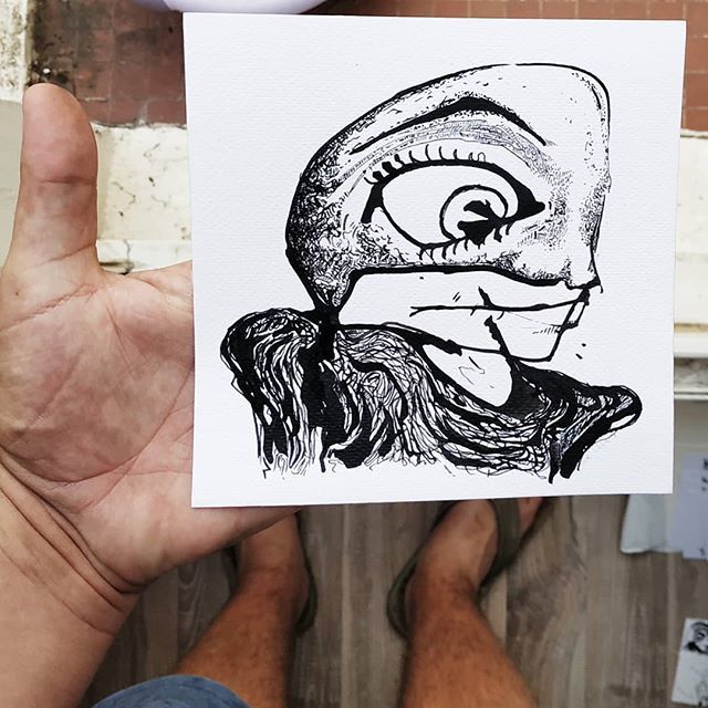 borisb29's tweet photo. Et voilà me revoilà au travail. Je vous prépare quelque petits formats pour la 8BHN ! Je serais présent à Lyon le 27/28/29 septembre pour le "désordre" de la @biennalehorsnormes !!! #8bhn #bhn #lyon #biennalehorsnormes #expolyon #dessin #noiretblanc #pet… https://t.co/8FNUx2Ru65 https://t.co/rJWdNwv0e1