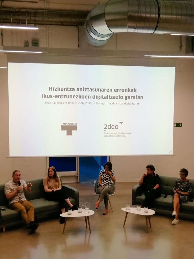 Oholtza politta gaur arratsaldean #2deo-n <a href="/tabakalera/">Tabakalera</a> @katixagirre <a href="/bbcalba/">BBC ALBA</a> <a href="/GitteLaurell/">Gitte Laurell</a> @eitb