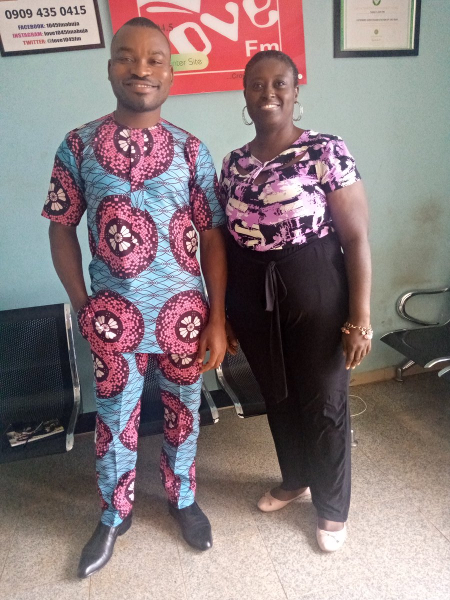 PropertyHub1045's tweet photo. Susan Egbe, Professional Property Agent, Guest on Property Hub this morning ๐ค๐๐
#propertyhub #legitimate #offers #youcantrust #buildling #construction #survey #estate #electricity #power #industry #realestate #housing #property #sales #agency #abuja #nigeria #africa #earth https://t.co/kiJ87VprAT