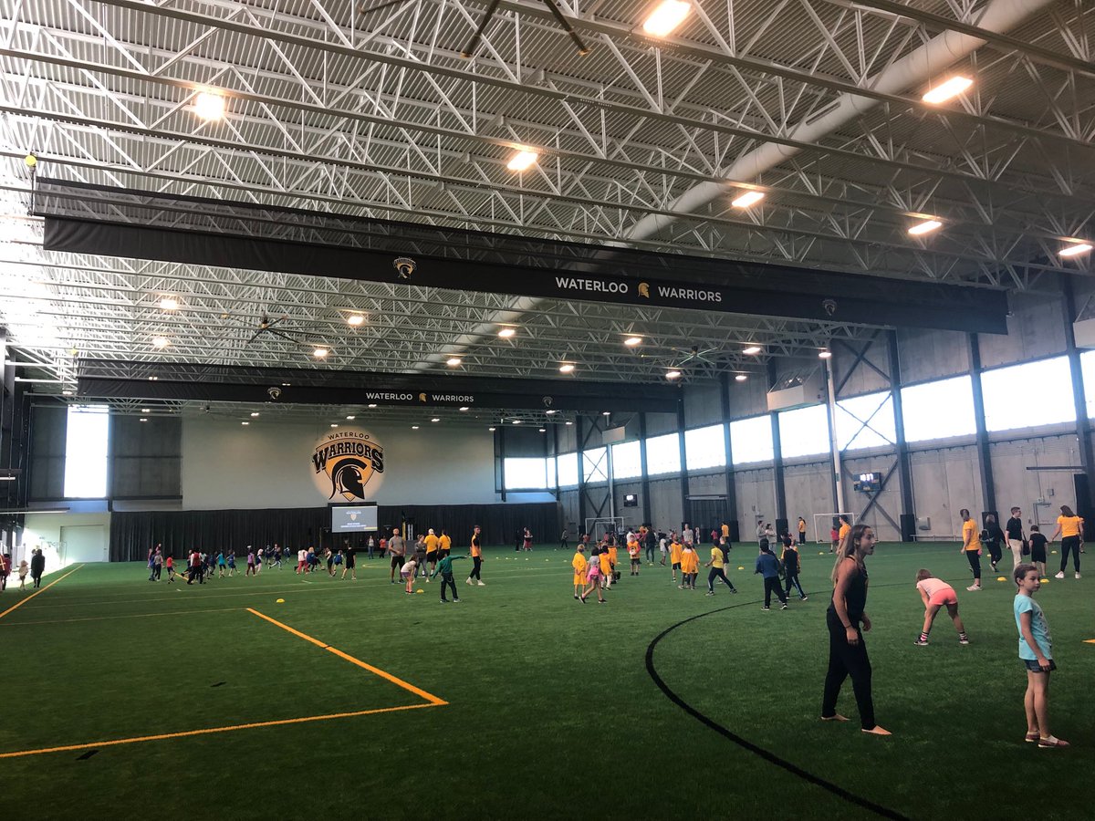 Coxxy777's tweet photo. Congratulations University of Waterloo on your new Fieldhouse, an amazing Facility. #UWaterlooFieldHouse https://t.co/mtuYihasMK