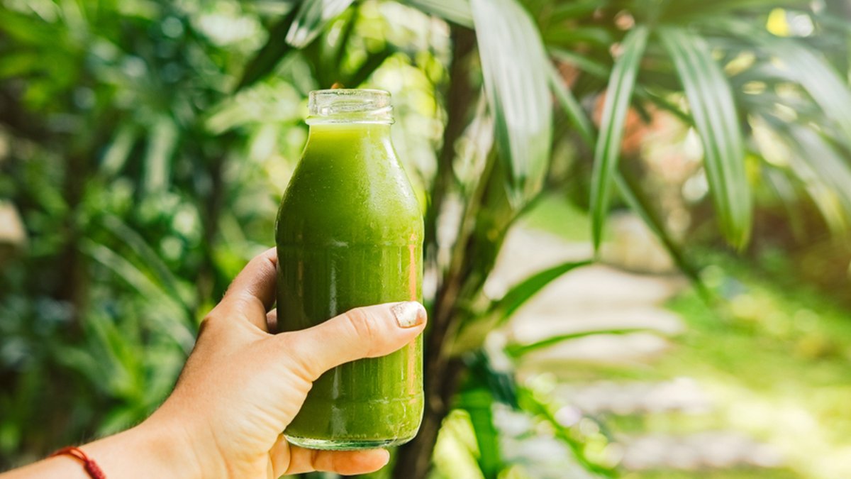 treattworld's tweet photo. Everything you need to know about natural: https://t.co/CRX7cLinxe #Natural #Trend #Environment #DeMcdonaldization #FoodScandals #Locavore #Health https://t.co/oqslzgr6cf