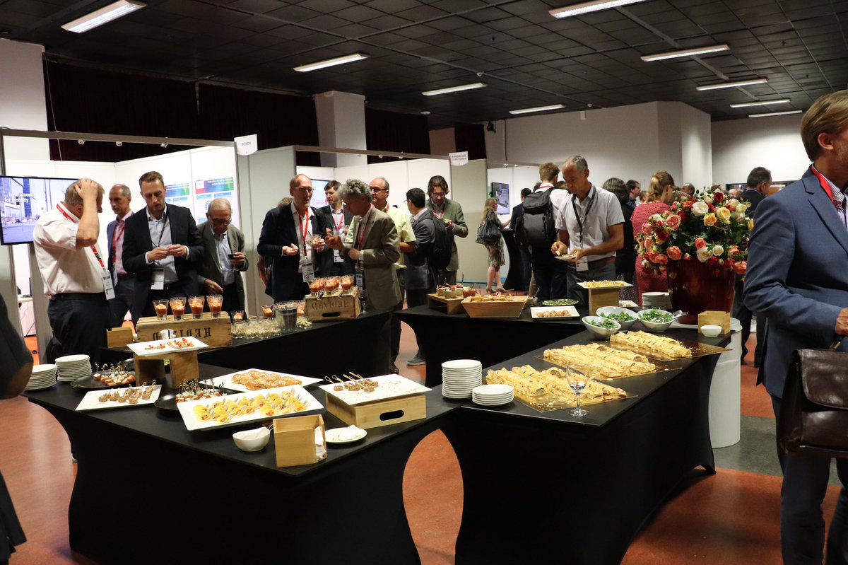 ITS4Climate's tweet photo. LUNCH TIME 🍴 #ITS4Climate DAY 2 🌍🚗🌱
▶️ We'll start again at 2 pm with a conference ""Doing it together"" 🎤
Enjoy your lunch 😊 https://t.co/cg7OITHRMP