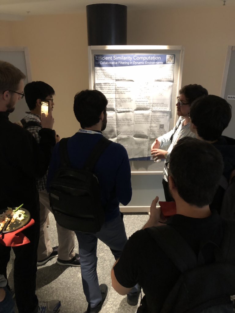 Visit our poster @ACMRecSys on “Efficiënt similarity computation for collaboratie filtering in dynamic environments” or the presentation in the plenary session up next, by @olivierjeunen. #recsys2019