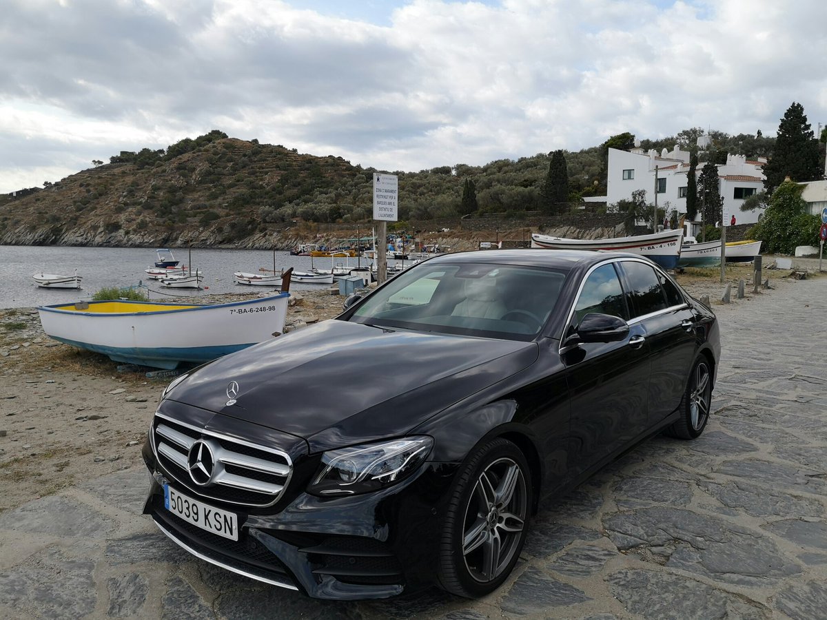 Lite is better if you visit Cadaqués
Pic <a href="/CarbonellAlex/">Alex Carbonell</a> 
#Cadaqués #dalí #costabrava #tours #mercedesfleet #dmlexperience #vipservices #vipdriver