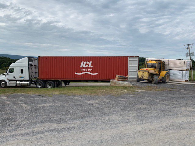 THLogHomes's tweet photo. Another Timberhaven log home is bound for the Netherlands...congratulations Alfred Noorman and team for bringing this amazing project to fruition!
#loghomes #loghomeshipment #loghomedeliveries #internationaldelivery #netherlandsbound #seacontainers #weaimtoplease #timberhaven https://t.co/yrZ8RphNfp