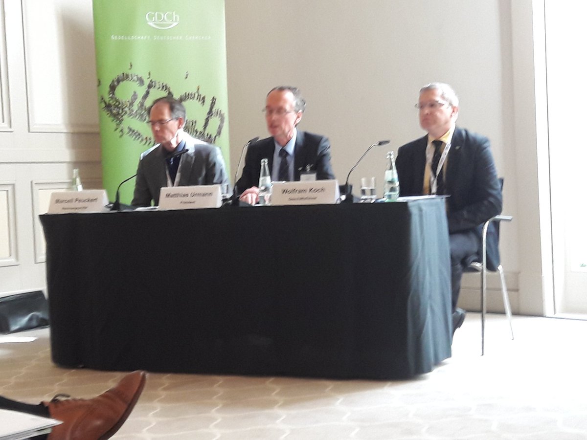 Seit 13:00 h: GDCh-Mitgliederversammlung beim #wifo2019 in Aachen (kjs)