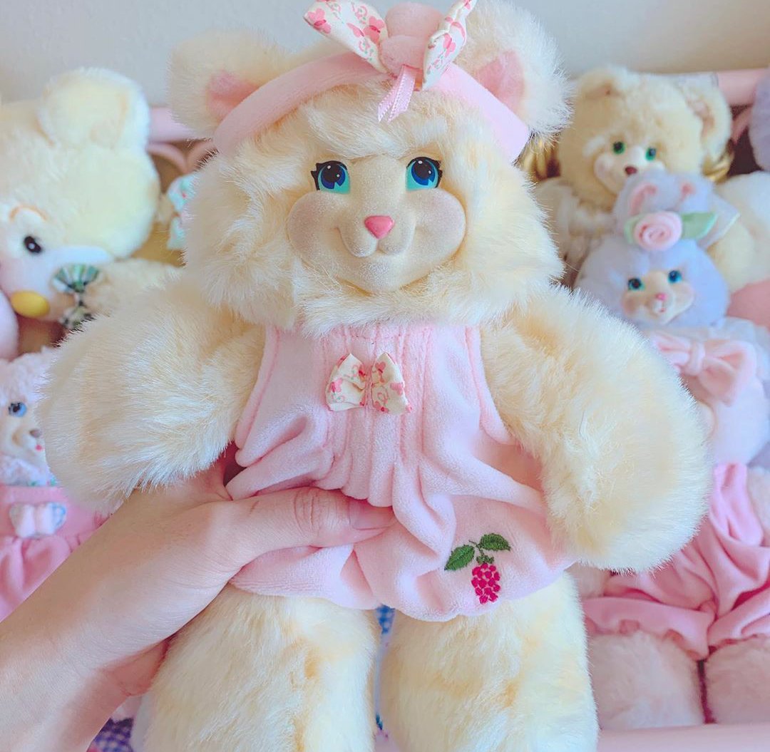 Kakera Star ブライアベリー T Co 3uourdaw37 今日はこの中から何体か出すよ 何を出すかはお楽しみ ちなみに猫はレア フロッキー部分についても 配信で説明するよ ブライアベリー Briarberry カケスタ ファンシー Fancytoy 猫