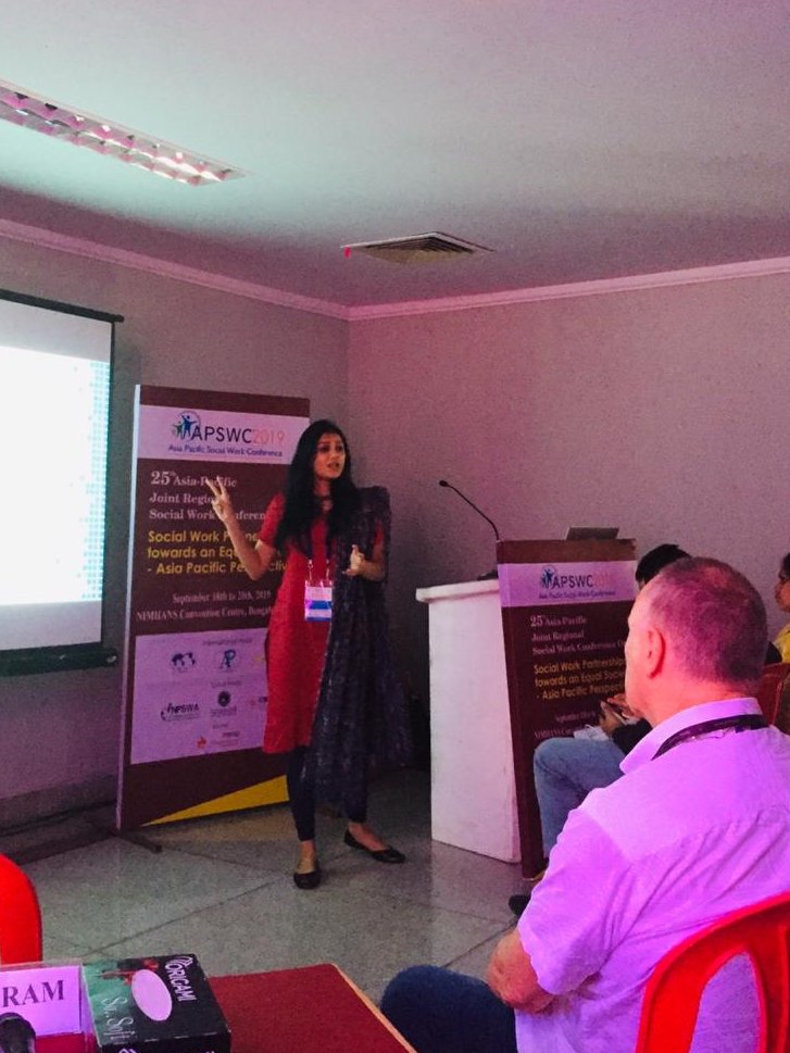 VatsimaTripathi's tweet photo. Practitioners from @Themsubaroda, Nazish & Sam present their ideas on the role of #SocialNorms in creating an equitable society at the Asia Pacific Social Work Conference. They talked about the perceptions & practices related to gender based violence.#APSWC2019 @UNICEFC4D https://t.co/T7SaMtHtLA