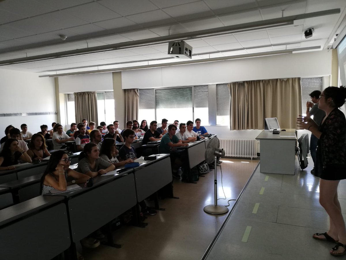 comunitatuab's tweet photo. 🗳️ Els grups acadèmics de @LletresUAB també escullen delegats/des!
#UAB #representacio #delegats https://t.co/sW6BFgwFu0