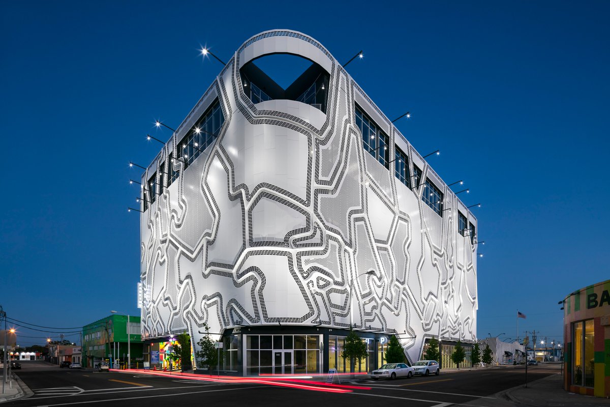 uliseflorida's tweet photo. This 8-story, 250,000 square foot mixed-use parking garage was the right project in the right place at the right time. ⁣#ULISEFlorida #ULI 
⁣ https://t.co/yWGnSwwph2