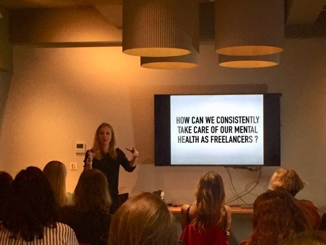 FremantleTalent's tweet photo. @BFI , and Dr Hazel Harrison @ThinkAvellana who shared top tips and excellent advice on managing your mental wellness in the busy world of freelancing.

Join the facebook group and watch the event here:
https://t.co/K7EbskjMQ4

#freelancers #mentalhealth #inspiration #community https://t.co/lgjvv7cCL8