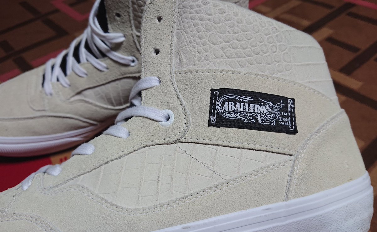 トーマス 4 9月新着 Vans Full Cab Pro Classic Vansは頭ごなしにダサいという人いるけど 確かに ダサいの多いのは事実 Vansにも名作ってのはあるわけで キャバレロもその1足 やっぱりイイわ 美中古で買ったからこれは即下駄箱行きですね W トーマス 4 9月新着 Vans Full Cab Pro Classic Vansは頭ごなしにダサいという人いるけど 確かに ダサいの多いのは事実 Vansにも名作ってのはあるわけで キャバレロもその1足 やっぱりイイわ 美中古で買ったからこれは即下駄箱行きですね W