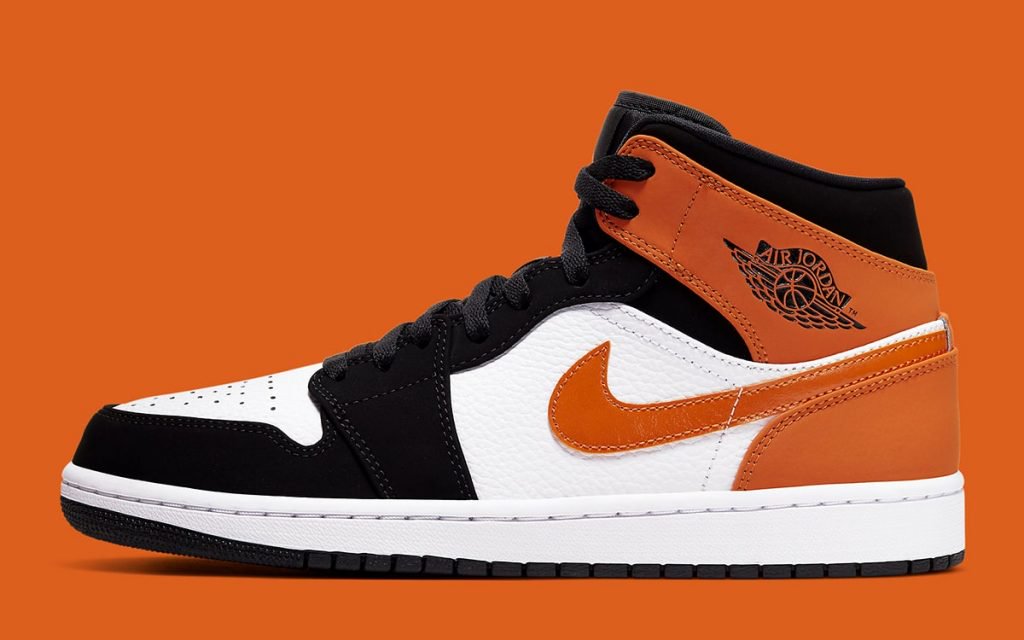 shattered backboard mid on feet