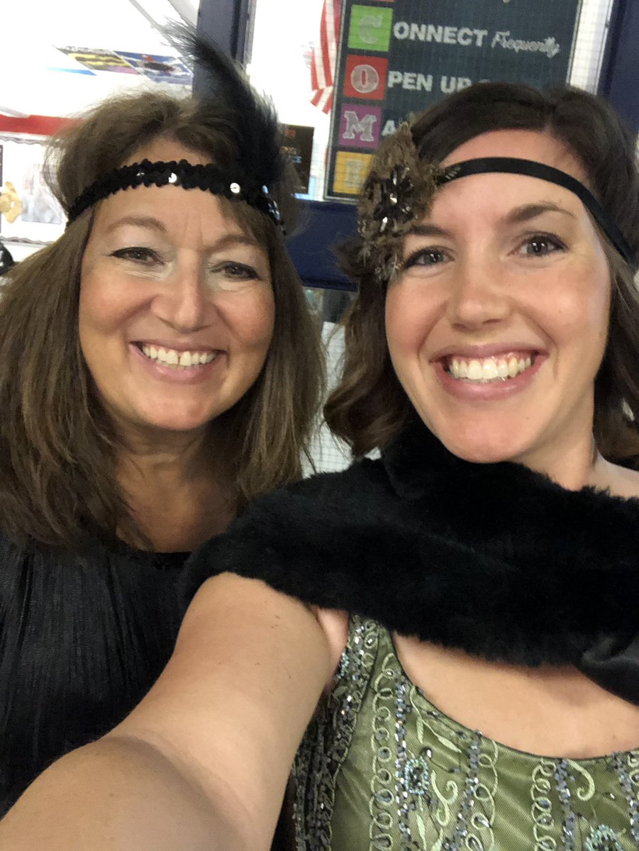 LyndsayDaly's tweet photo. Throwback to the ‘20’s for Decades Day! #hoco #apsfalcons https://t.co/l7oiLUT6vU