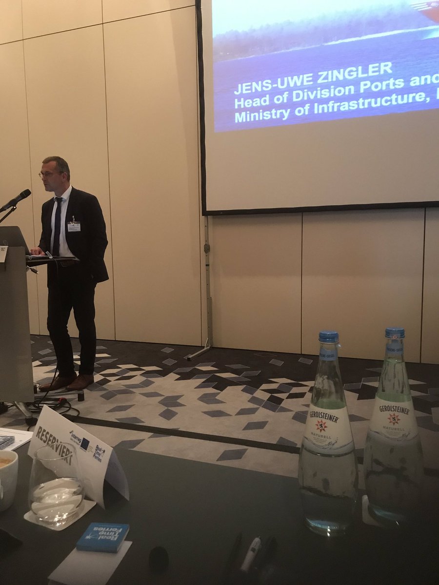 STM_monalisa's tweet photo. Jens-Uwe Zingler from the #MecklenburgVorpommern government. ”Broadband to everyone.” ”Ports are data intersection points” @RealTimeFerries #RTF https://t.co/ITl5qTdXip
