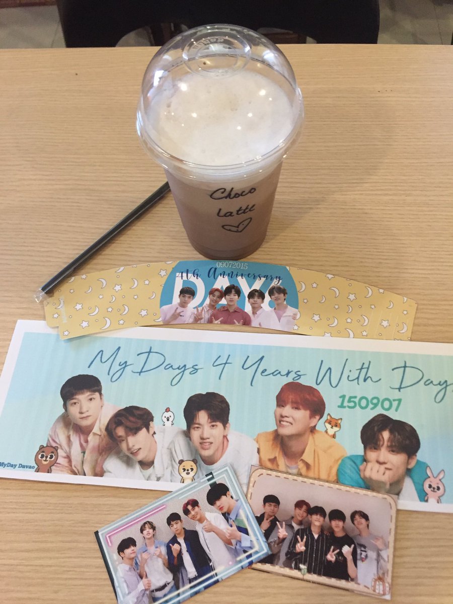 hyunpremacy's tweet photo. Happy Birthday Jae!🐤💛 and HAPPY 4th ANNIVERSARY DAY6 ❤️ continue to do good music lot of love from Davao Mydays! Hope to see tou soon!!

Thank you @MyDayDVO for the wonderful event!

#HappybirthdayJae #HappyJaeDay  #4yearswithday6 https://t.co/LGDQxgNa1m