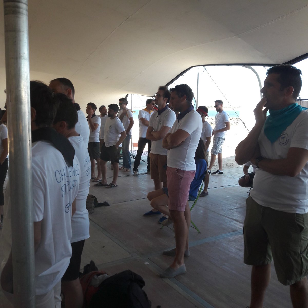 LRTechnopole's tweet photo. #challengestartup
On commence par les pitchs des entreprises accompagnées par @LRTechnopole
Petit defi : tirage au sort d'un mot et l'intégrer dans le pitch 😉
#innovation #startup #grandpavois #LaRochelle https://t.co/HuZhghqhgC