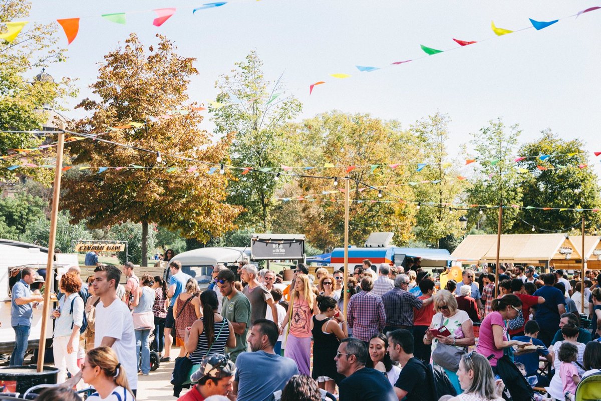 Van Van Food tweet media