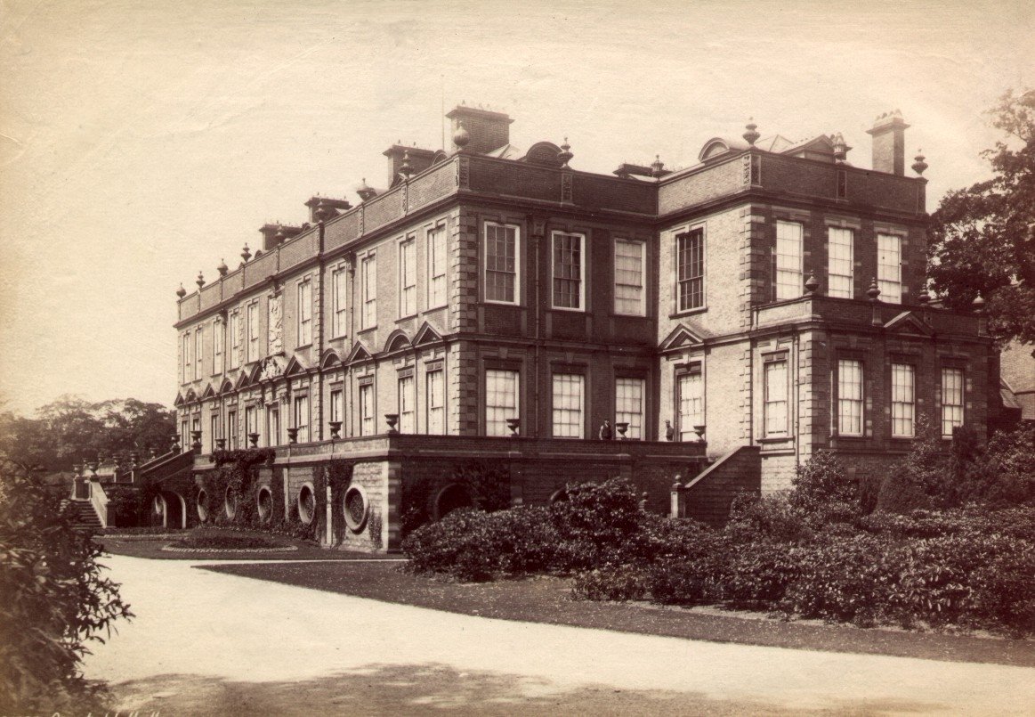 LiverpoolParks's tweet photo. Free admission to @CroxtethHall (The Hall and the Walled Garden) on Sunday 22nd Sept, from 2pm. #HeritageOpenDay 
https://t.co/Ady8gvyiku https://t.co/1qzE4d7riC
