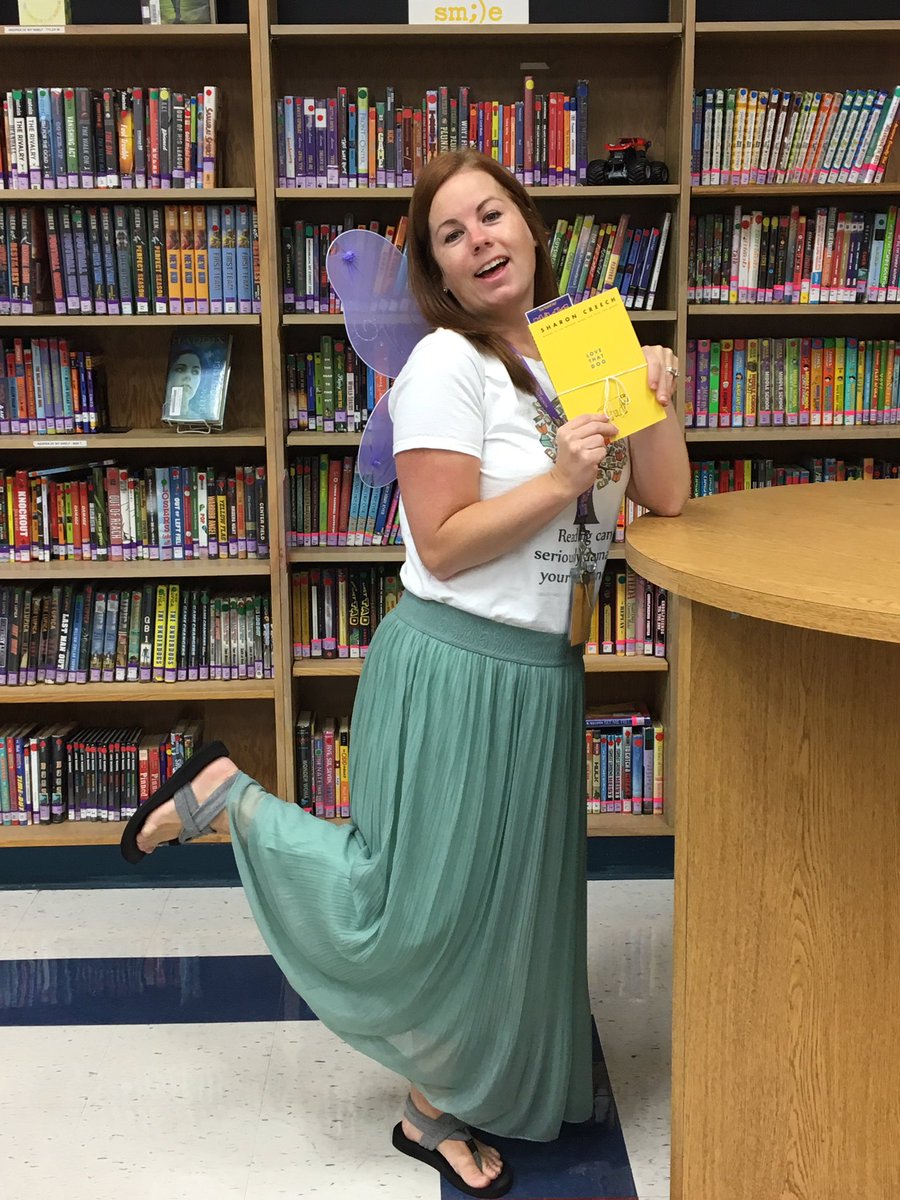 LibraryAtTMS's tweet photo. Book fairies are in the building! They have hidden books for students to find on #hideabookday! Students who find a book and take a picture in the library get a sweet treat too! #tmslibrary @LibrarianMLS @whitneymalick #bookfairies @the_bookfairies https://t.co/3l9ZQQJikU