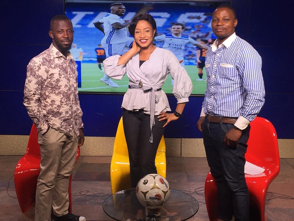 galaxytv's tweet photo. Join this trio on #SportEdge at 1:30pm as they take you round the world of Sports.
Cc @DICESD4 @Jidenma01 @mrdeep_idris
Dstv Ch 258
Gotv Ch 99
Startimes Ch 110
#sports https://t.co/wwZ7m4Nc4c