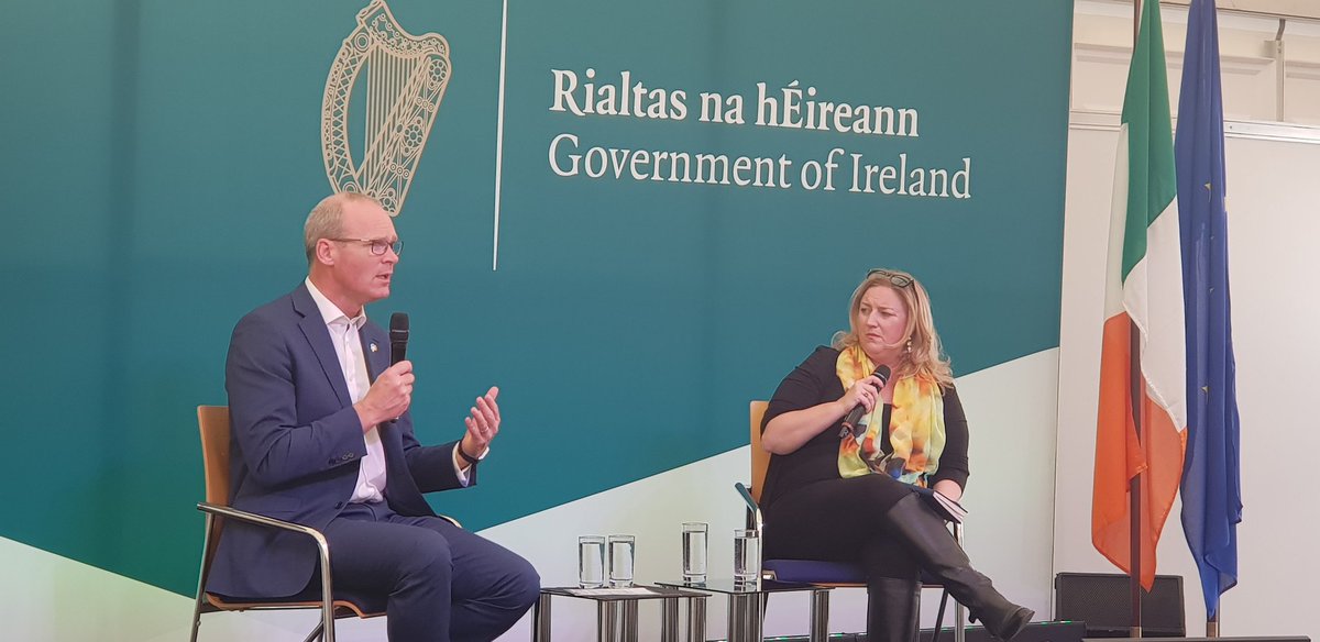 BrIreCham's tweet photo. "It's Trade that has reinforced Peace on the island of Ireland" says @AnTanaiste @simoncoveney at the National Ploughing Championships @NPAIE . He's right. So it's vital that we get a Deal done, now. #trade #jobs #bigprinciples https://t.co/18dfUbgxHn